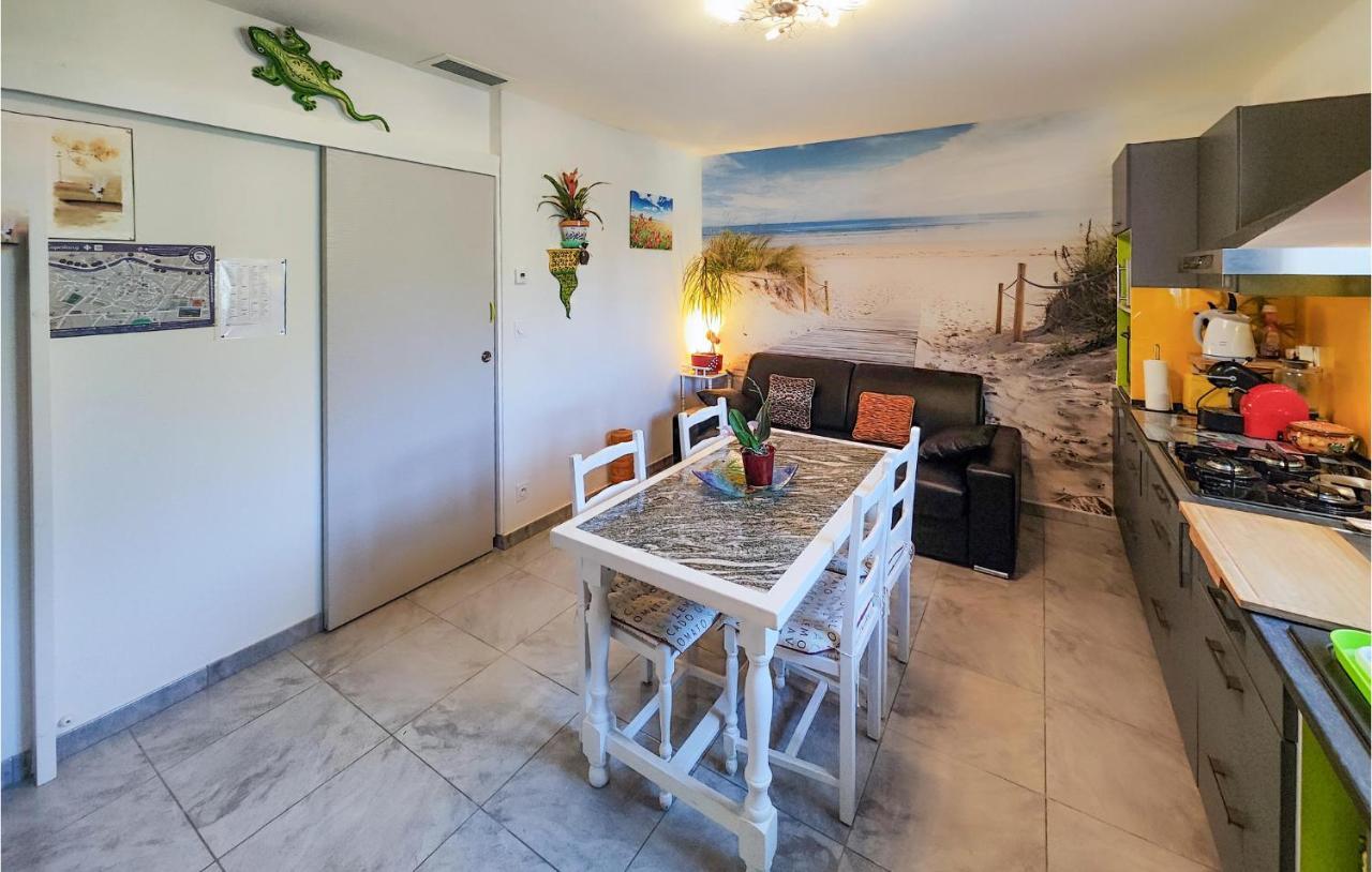 1 Bedroom Gorgeous Home In Капестон Екстериор снимка